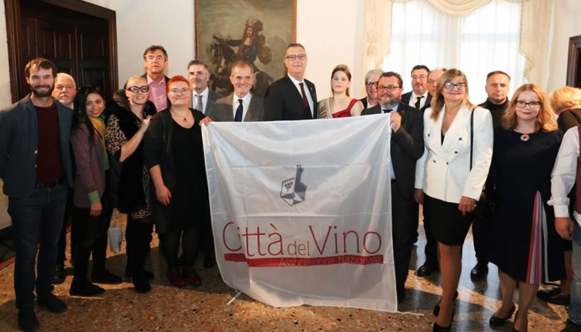 MOK kot prva slovenska občina pristopila v združenje Città del Vino